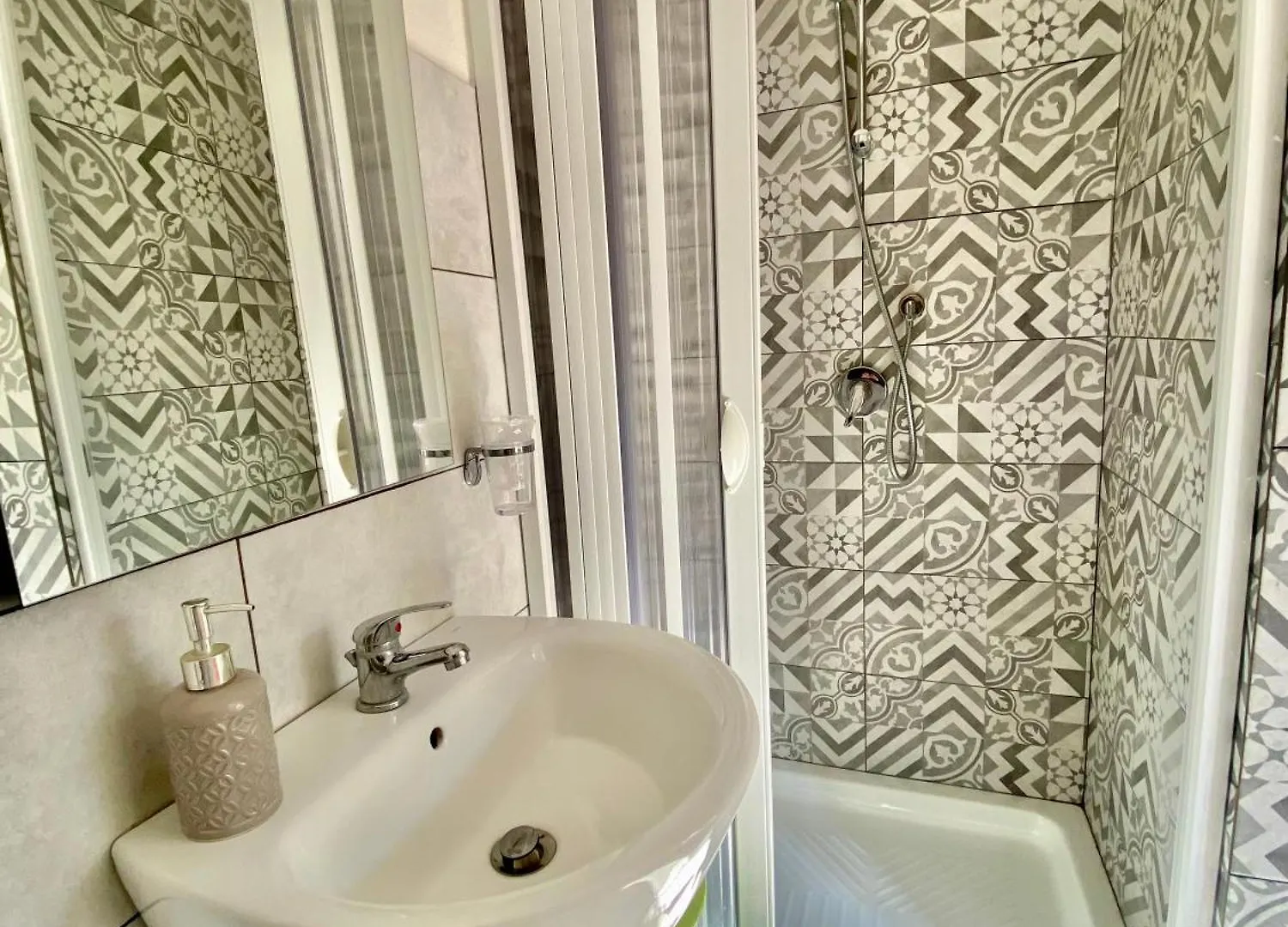 Taorminas Sun Central Boutique Guesthouse & Suites 3*, Taormina Italia